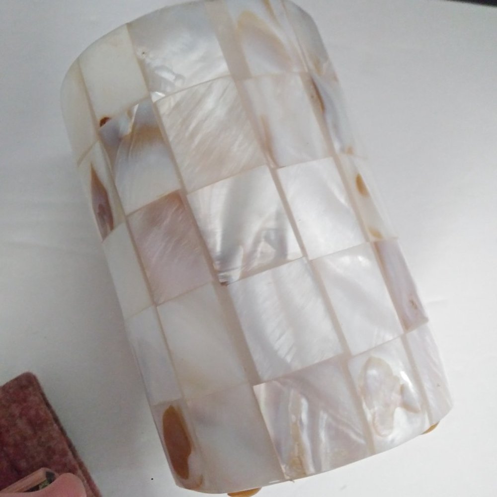 Mother of Pearl Holder Vintage - Picture 6 of 9